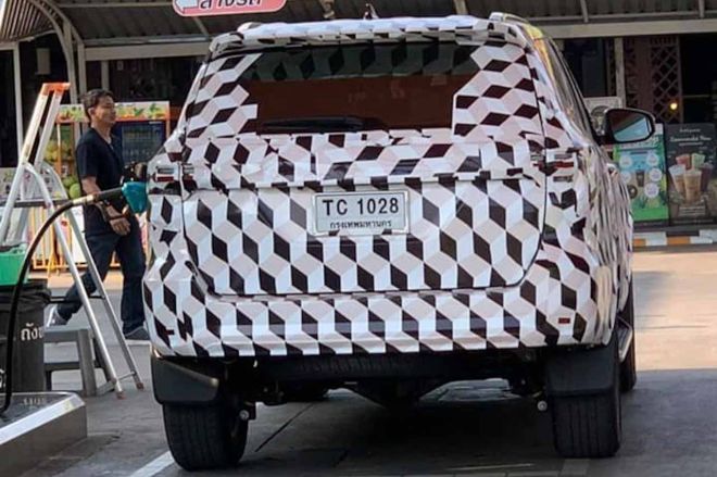 SPIED: Facelifted Toyota Fortuner coming soon image