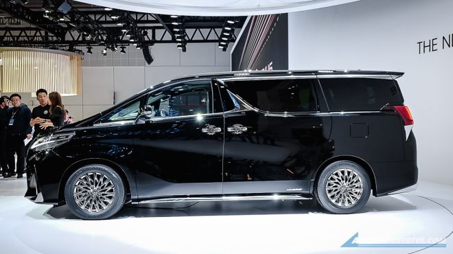 Here are the prices of the PH-spec Lexus LM image
