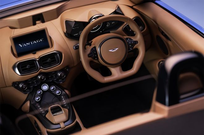 Aston Martin Vantage Roadster image