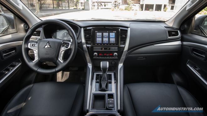 2020 Mitsubishi Montero Sport GT 4x2 image