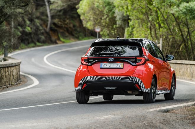 Get up to 36 km/l on the 2020 Toyota Yaris Hybrid image