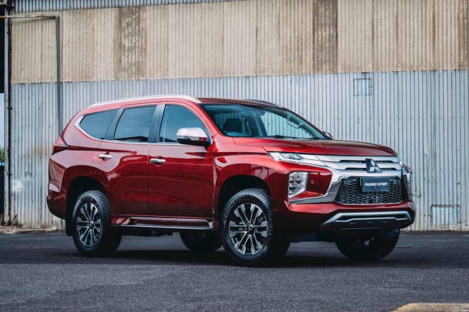 Here are prices for Mitsubishi Montero Sport GLX M/T, GT 4WD image