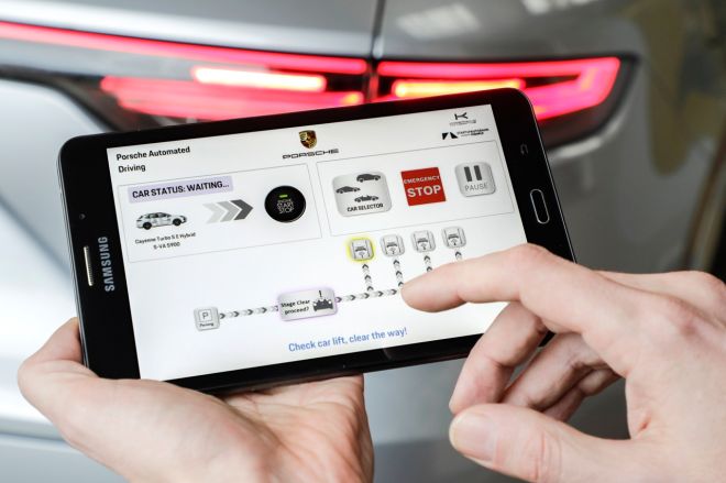 Porsche is testing a self-driving Cayenne image