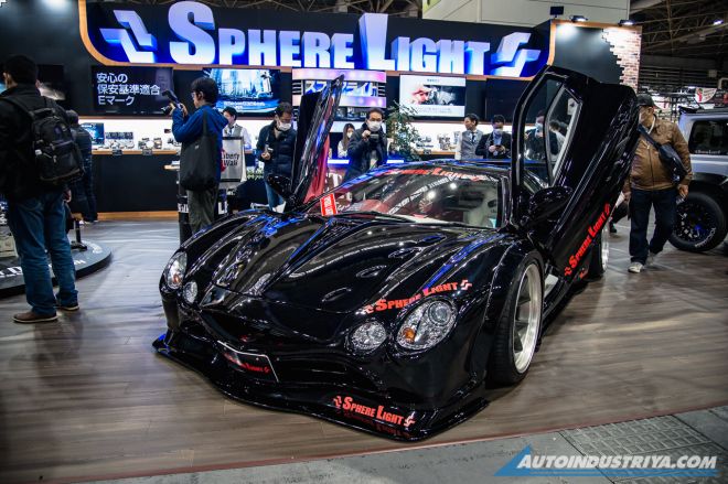 The Crazy Ridiculous Cars of Japan image