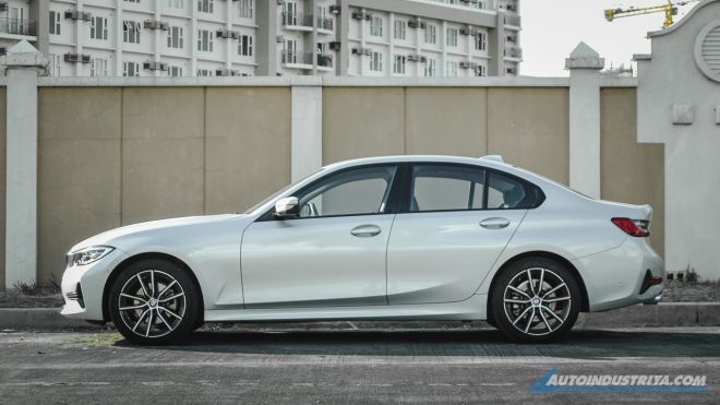 2020 BMW 320i image