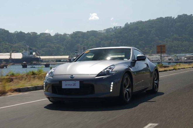 Guess how much the Nissan 370Z will be here image