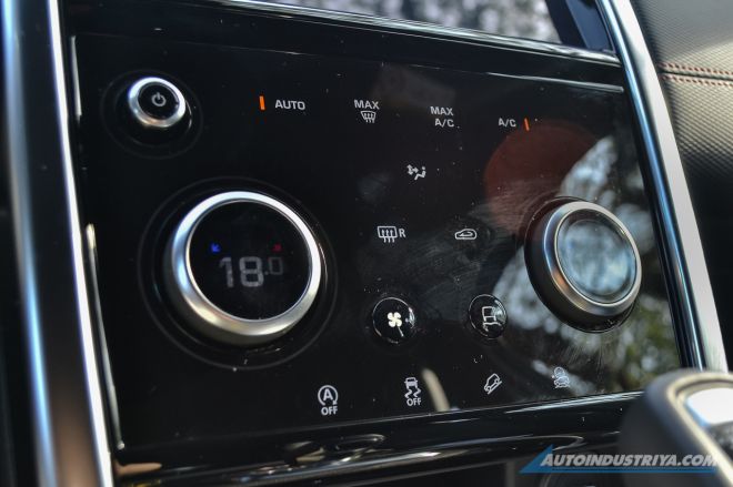 2020 Land Rover Discovery Sport R-Dynamic image