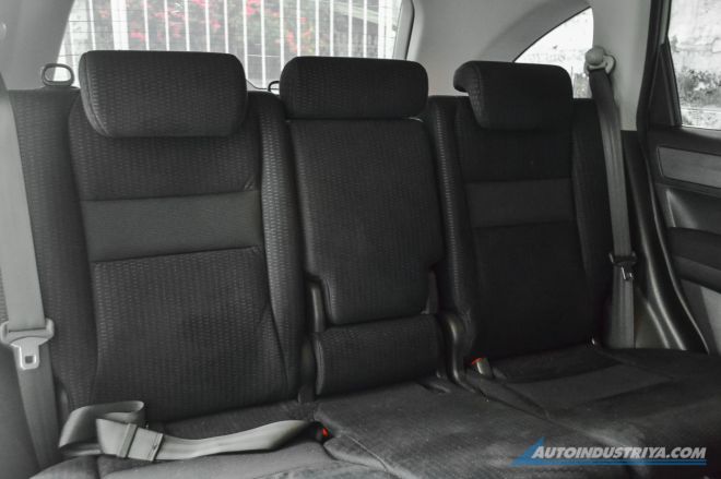 How to (properly) disinfect your car image