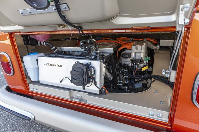 Volkswagen T1 Samba Bus returns as all-electric e-BULLI image