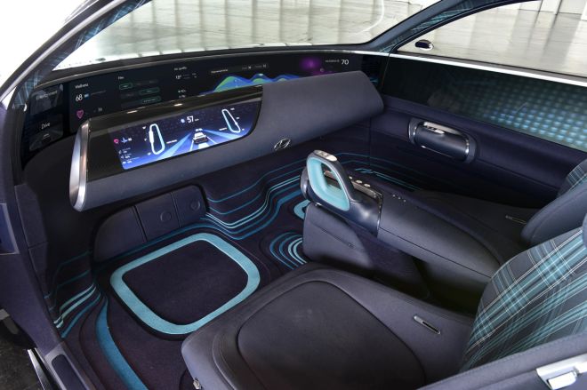 Stylish Hyundai Prophecy Concept won&rsquo;t have roll down windows image