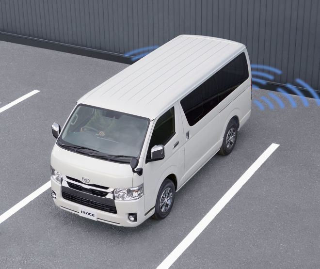 Toyota still sells Hiace H200 in Japan, now fitted with Safety Sense image