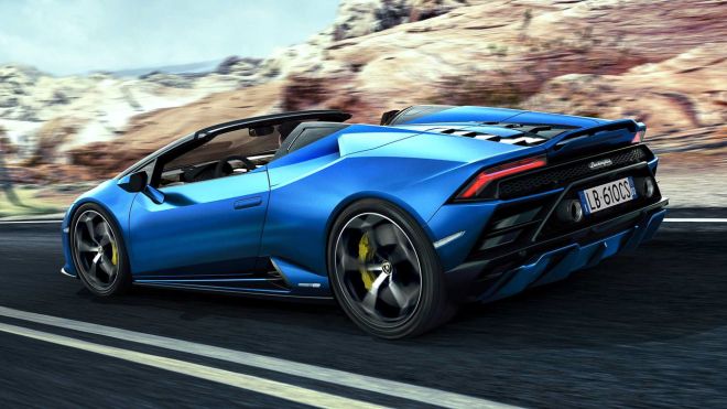 Have fun under the sun in 2020 Lamborghini Huracan Evo RWD Spyder image