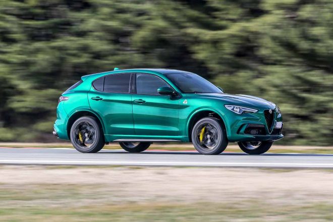 2020 Alfa Romeo Giulia, Stelvio Quadrofoglio gets more goodies image