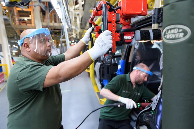 First Range Rover built under social distancing measures rolls off Solihull image