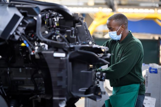 First Range Rover built under social distancing measures rolls off Solihull image