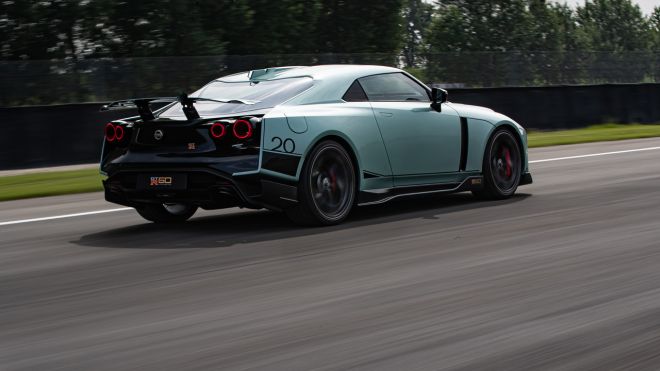 Production Nissan GT-R50 by Italdesign still looks like a concept image