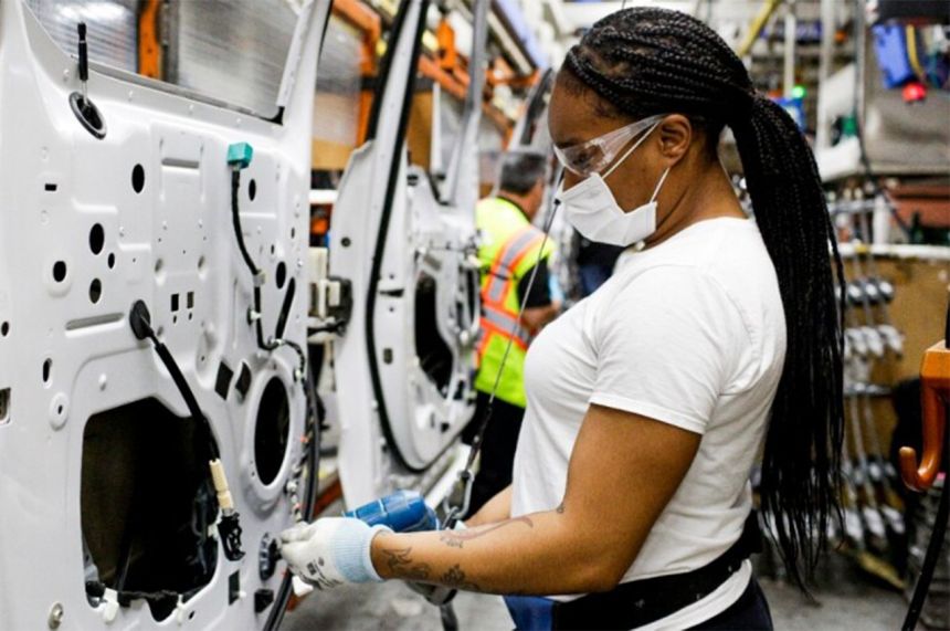 Ford in trouble because Trump didn't wear his mask at the factory image