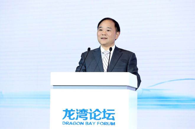 Geely Chairman wants more cooperation with Daimler image