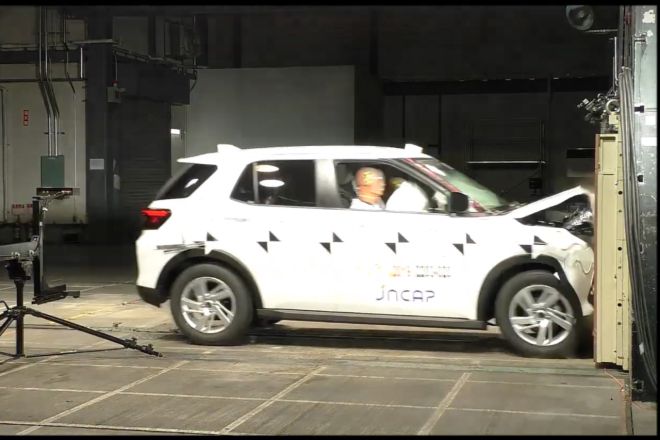 Toyota Alphard, RAV4, Raize crossover score high in crash test image