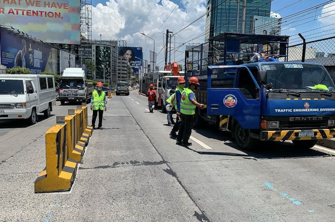 EDSA bus lane image