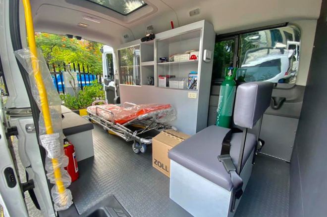 DOTr, Philippine Ports Authority receive high-tech Ford Transit ambulances image