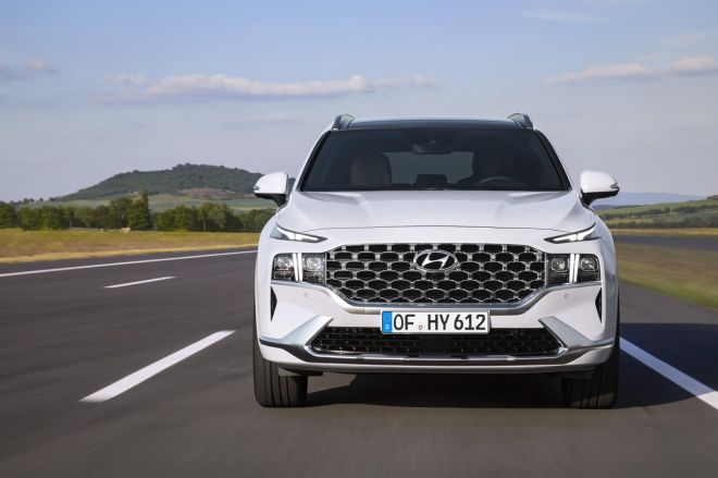 Hyundai Santa Fe image
