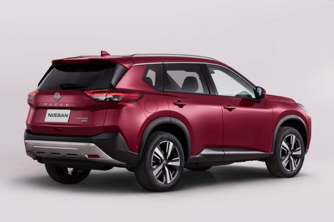 Revealed at last: 2021 Nissan X-Trail debuts as the Rogue image