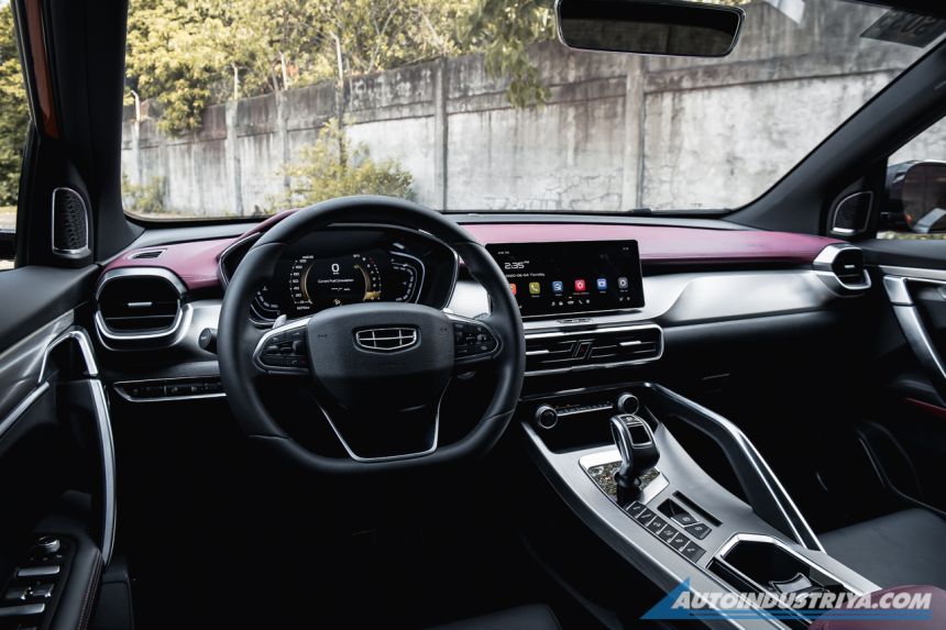 2020 Geely Coolray image