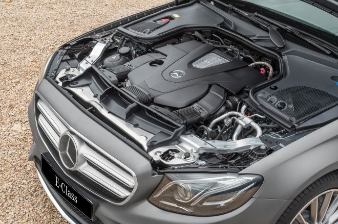 Mercedes-Benz PH offering selected models at zero interest image