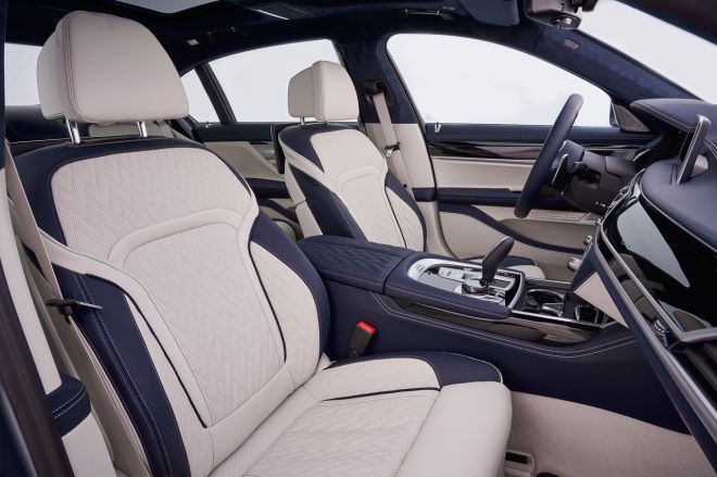 2020 BMW 7 Series gets new mild-hybrid six-cylinder diesels image