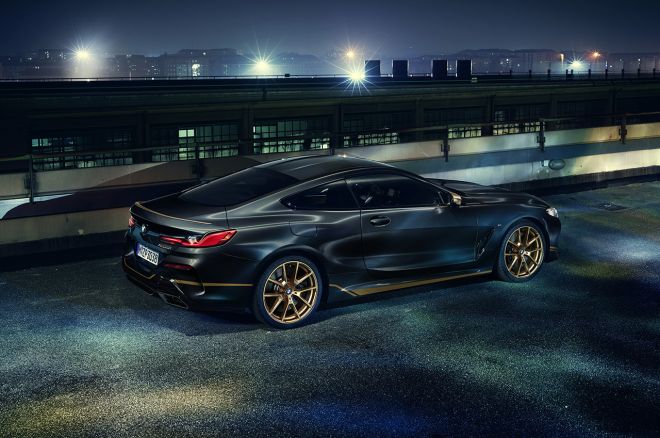 BMW 8 image