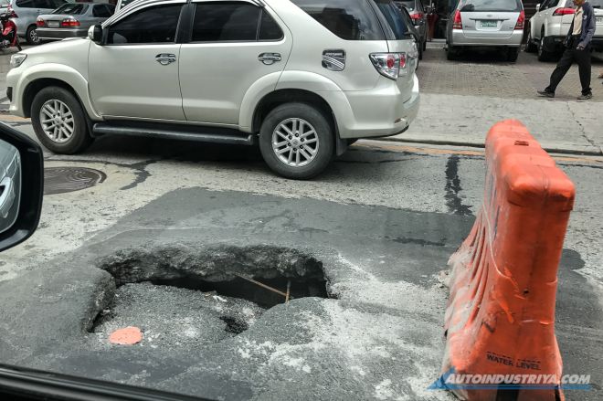 Why are SUVs so popular in the Philippines? image