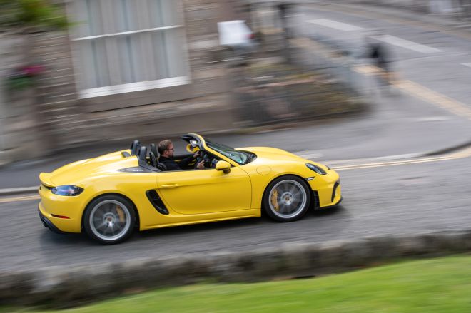 Porsche 718 Cayman GT4, Boxster Spyder now comes with PDK image