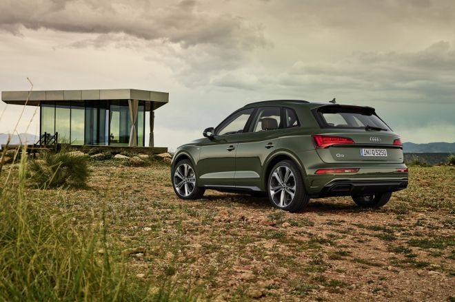 Can you spot the changes on the 2021 Audi Q5? image
