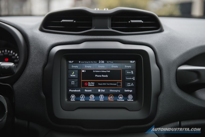 2020 Jeep Renegade Longitude image