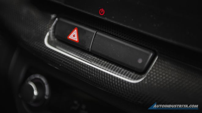 2020 Suzuki XL7 GLX A/T image