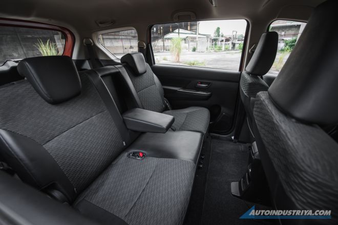 2020 Suzuki XL7 GLX A/T image