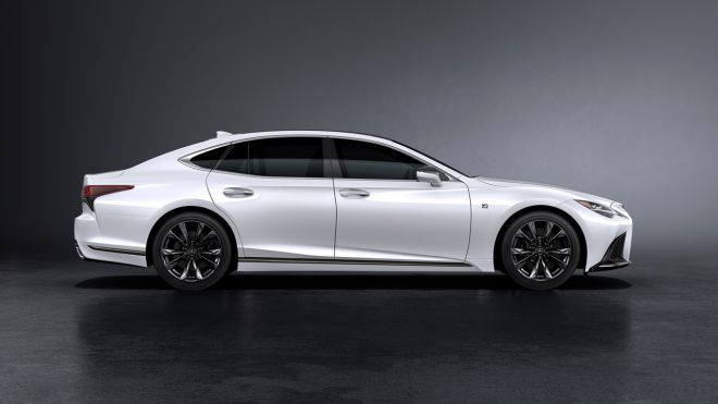 Lexus updates 2021 LS to be even more comfortable image