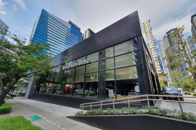 There are no sales agents at new Mercedes-Benz BGC showroom image