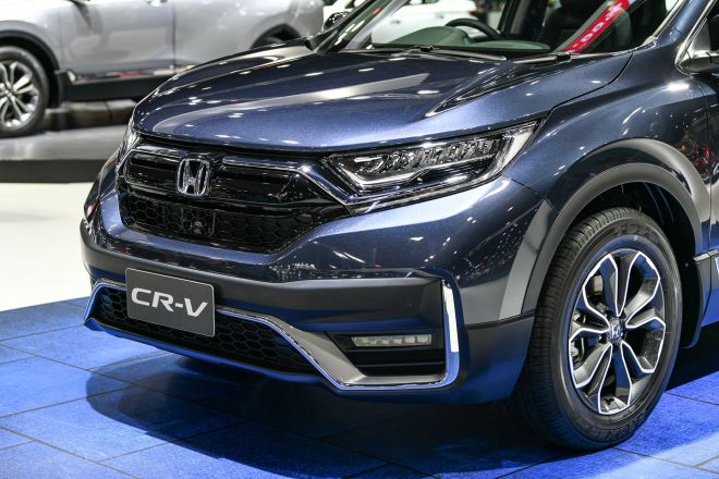 2021 Honda CR-V looks even better in the metal image