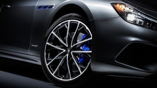 2021 Maserati Ghibli Hybrid image