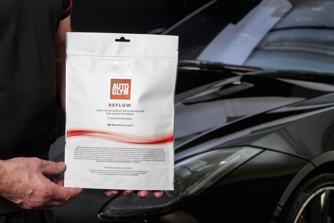 New treatment prevents bird poop from damaging car paint image