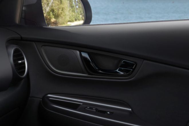 Hyundai Kona joins the dark side with special Night Edition image