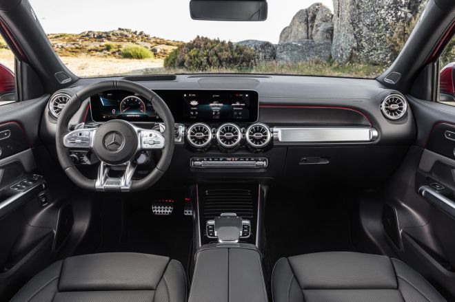 Seven-seat 2021 Mercedes-Benz GLB is coming to PH image