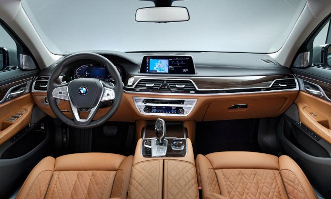 2020 BMW 7 Series (and its massive grille) arriving in PH soon image
