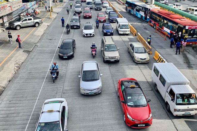 Traffic grips Metro Manila, surrounding provinces hours before MECQ image