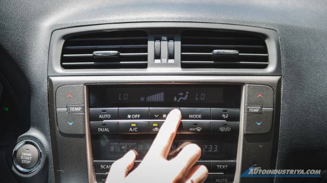 Smell Good, Feel Good: Sonax A/C Car Cleaner image