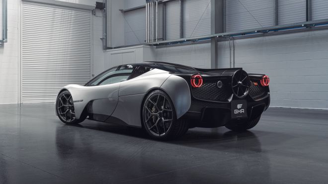 Gordon Murray finally reveals his new supercar image