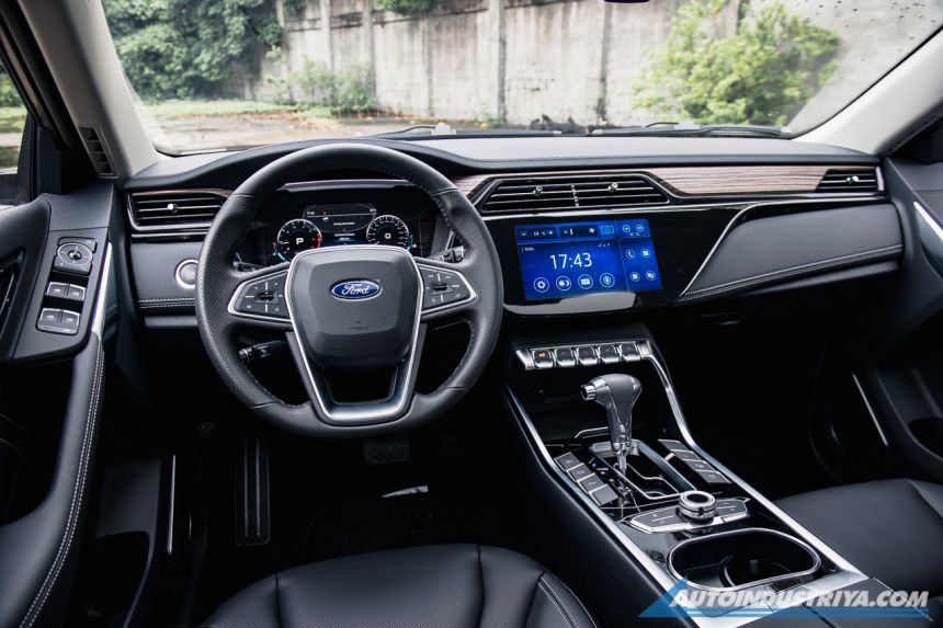 Going on an escape with the Ford Territory image