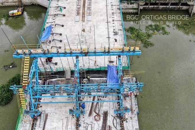 We can&rsquo;t wait to cross the BGC-Ortigas Link Bridge image